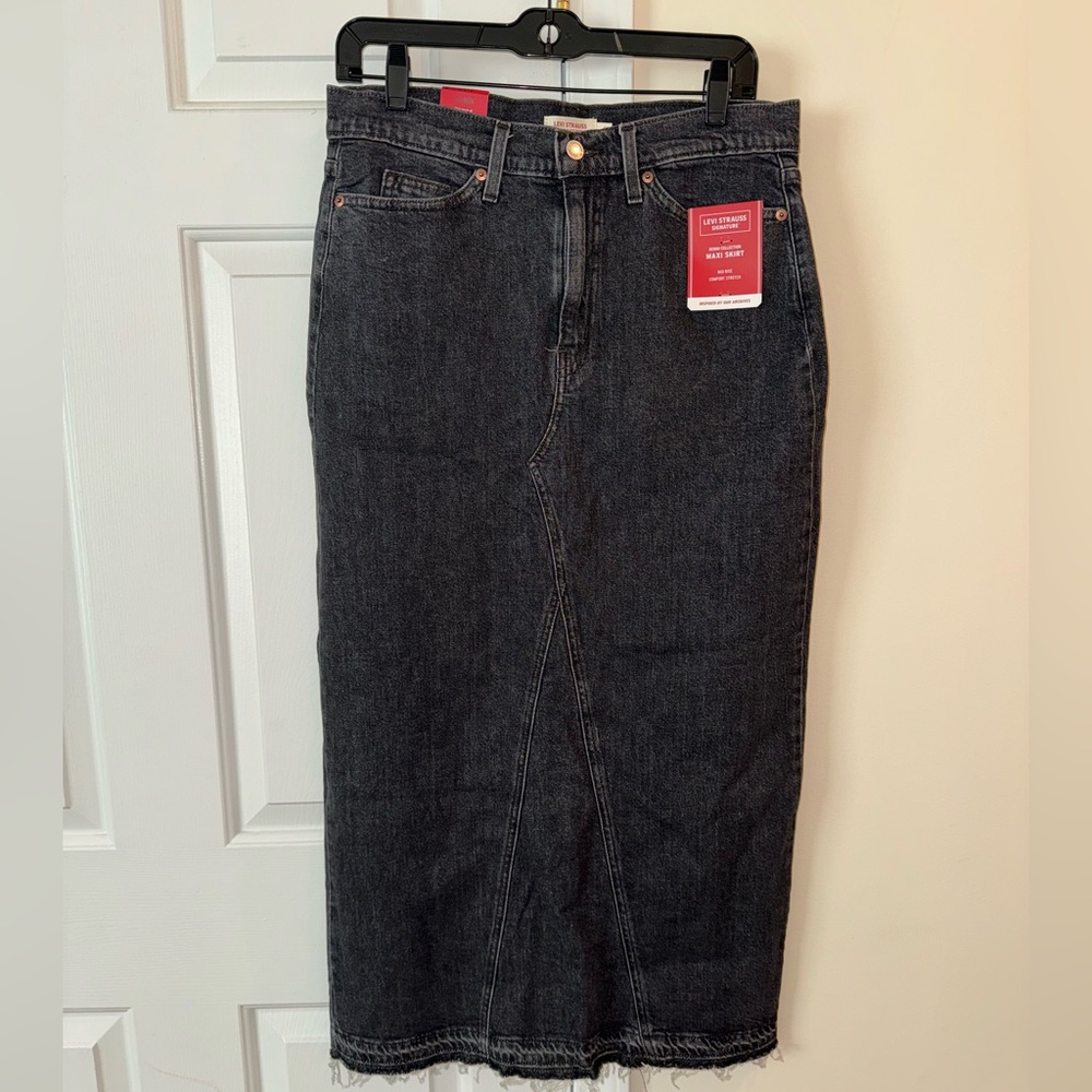 Levi's Signature Maxi Denim Skirt